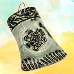 Unique Floral Frog Wall Pocket – Handcrafted Studio Pottery Garden Art Wall Vase